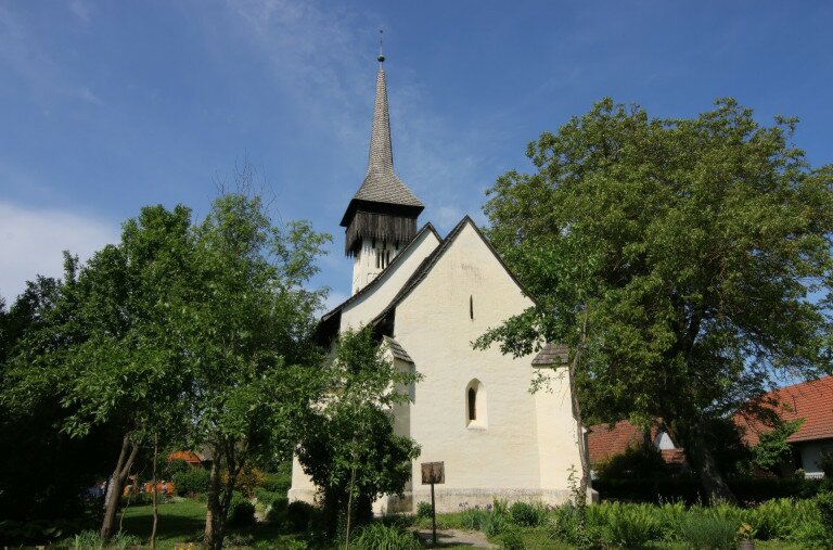 Jártál már a mosolygó szentek templomában?