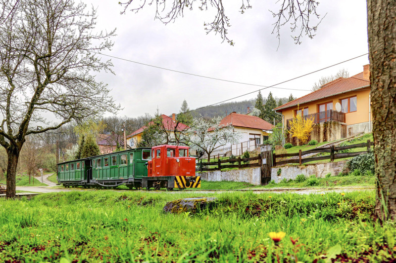 apr-7-9c_244-hd-2.jpg