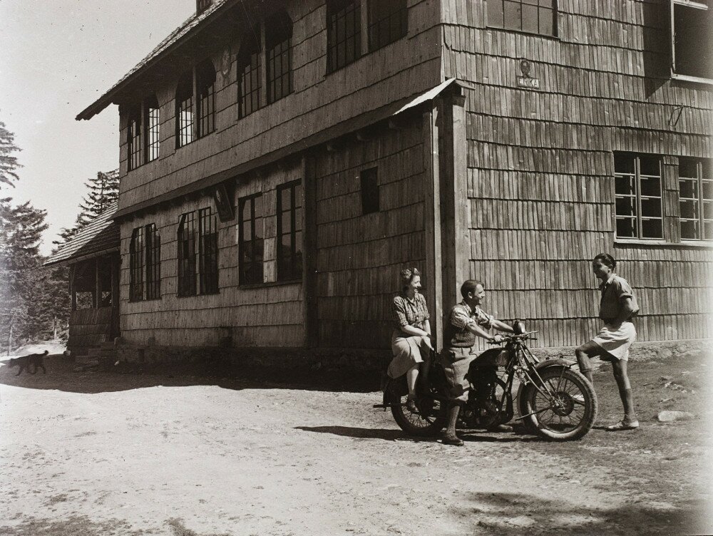 02 Erika menedékház 1942-ben  FOTO fortepan_95660