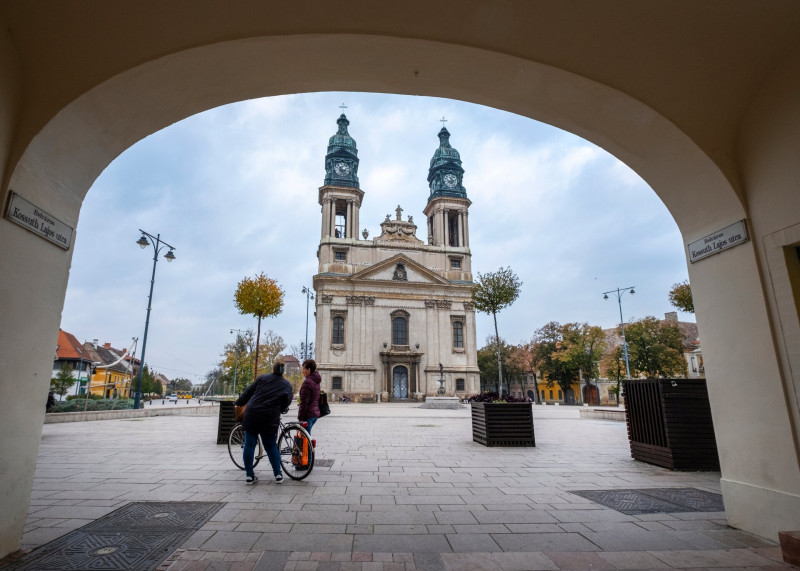 06 009 Szent István-templom