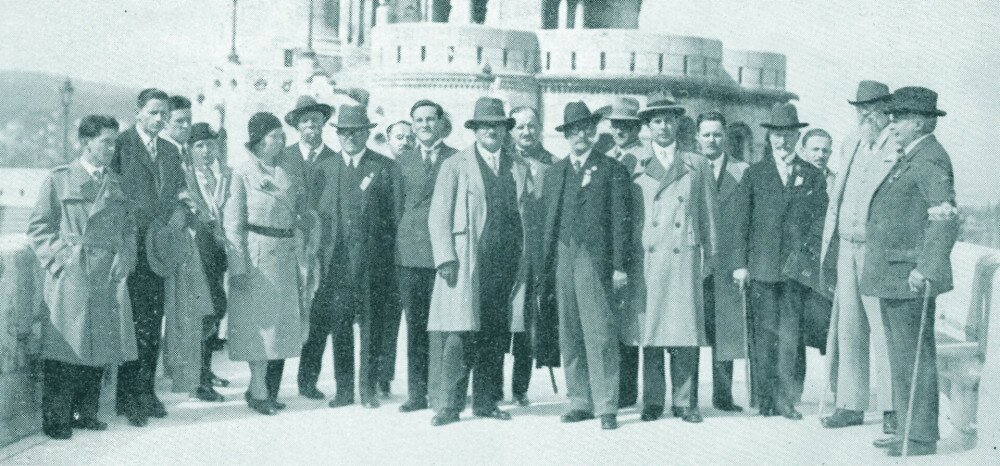 09 1931 budapesti turistakongresszus résztvevőinek egy csoportja