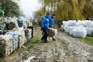 10 000 tonna hulladékot és uszadékfát emeltek ki a Tiszából