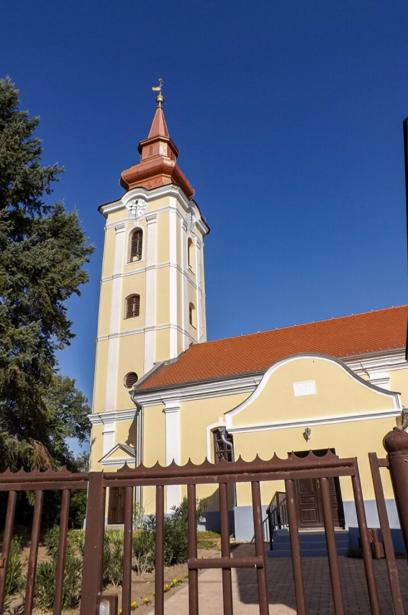 10 Református templom, Zsáka