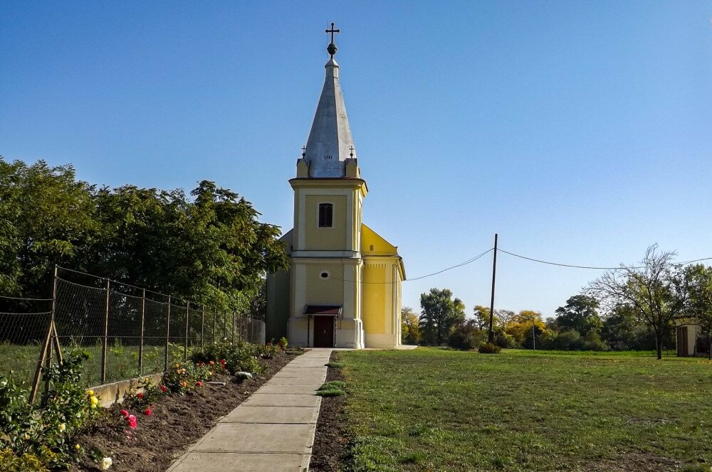 12 román ortodox templom,Zsáka