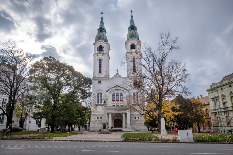13 060 református templom