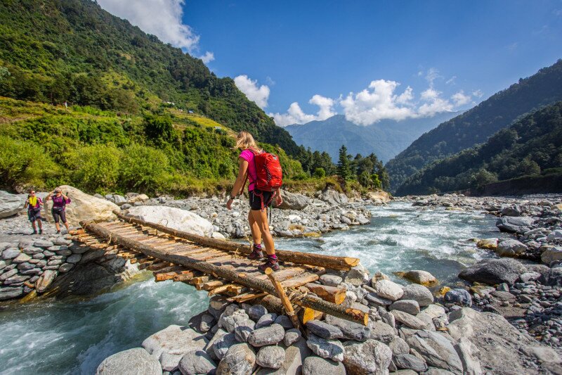 13 átkelés a folyón
