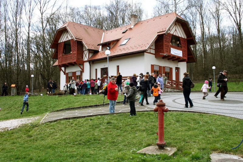 150403-054_csanyiki_erdeszeti_erdei_iskola1.jpg