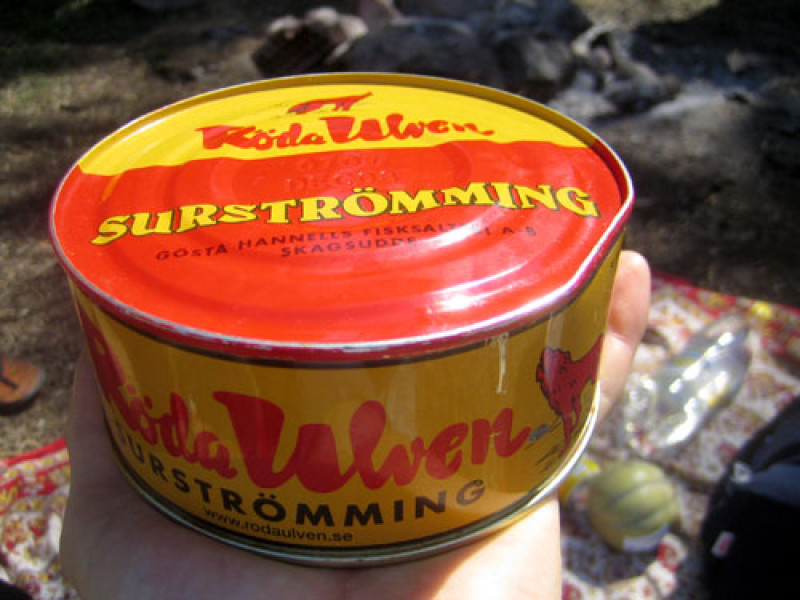 20080618-roda-ulven-surstromming.jpg