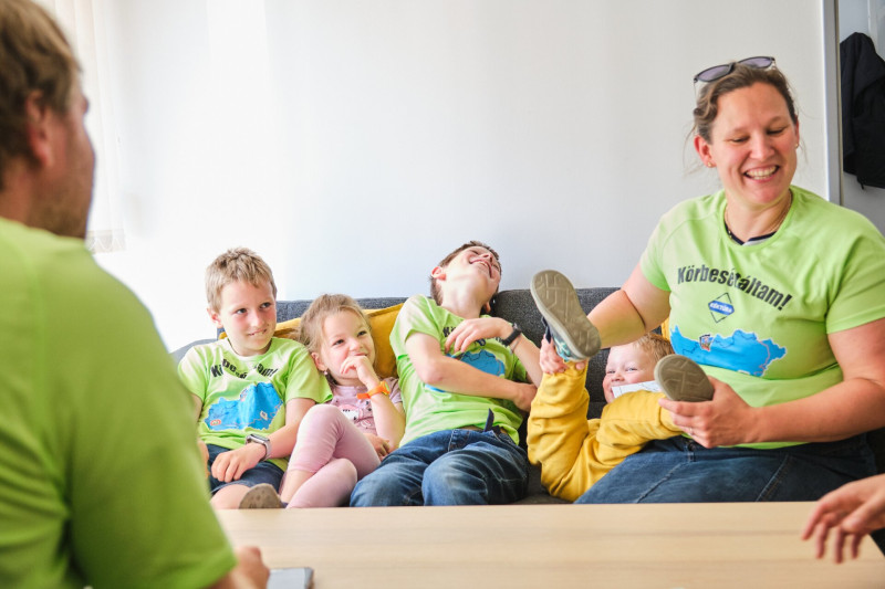 6045_XS107404_250610