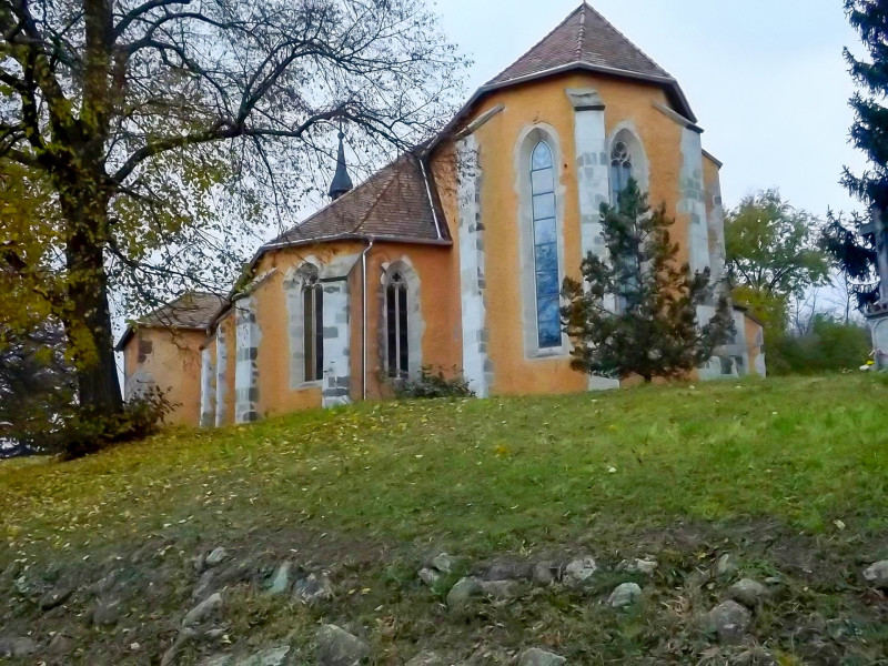 65 Románkori műemlék