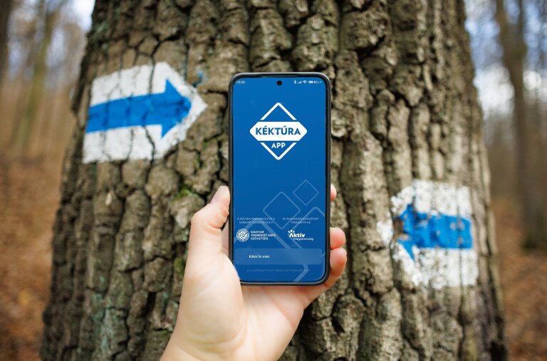 Megjelent, már letölthető a hivatalos KÉKTÚRA app