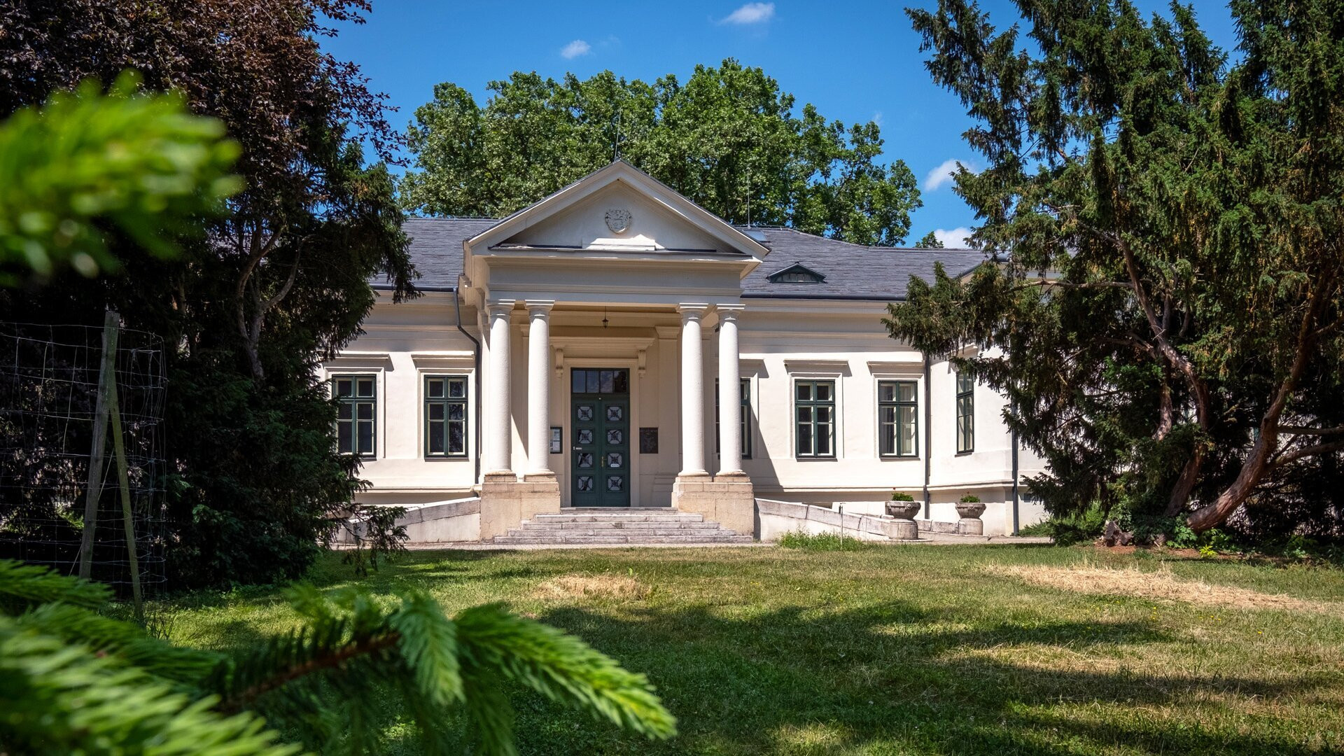 Ледибой жинақтары