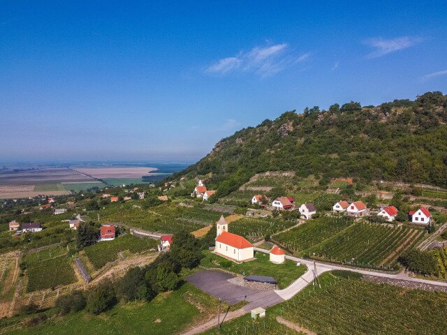 A Somló: egy hegy, ami több, mint egy hegy