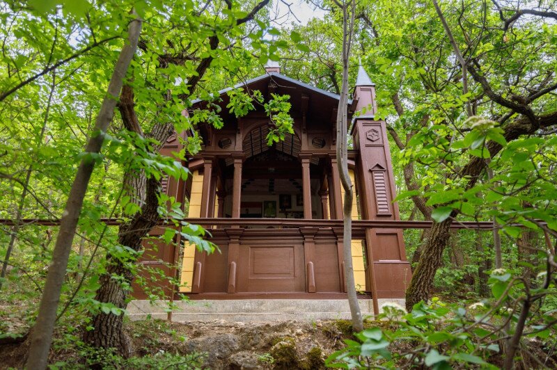  Az Úti Madonna-kápolna a Széchenyi-hegy oldalában