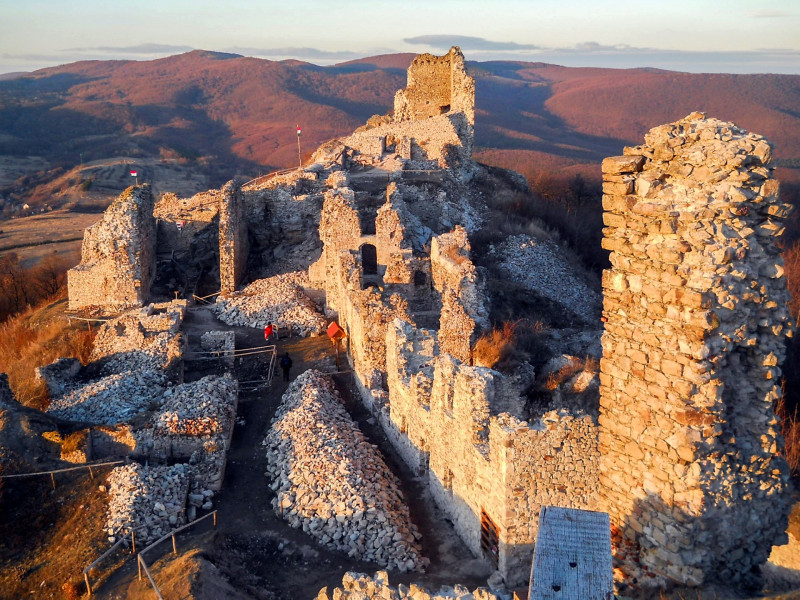 �������� �