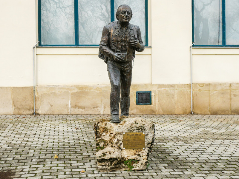 Balázs Déndes szobra