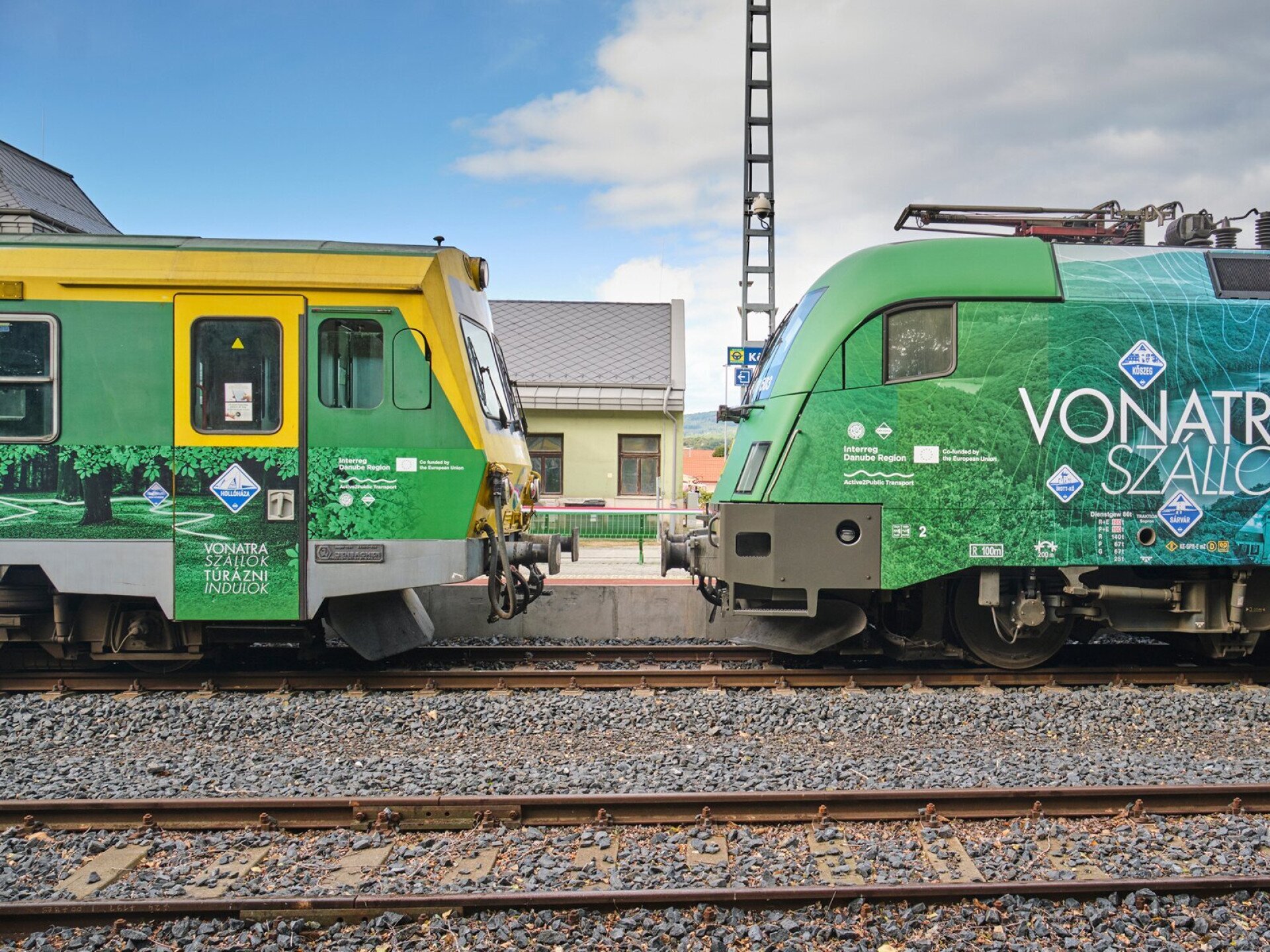 Vonatra szállok – túrázni indulok