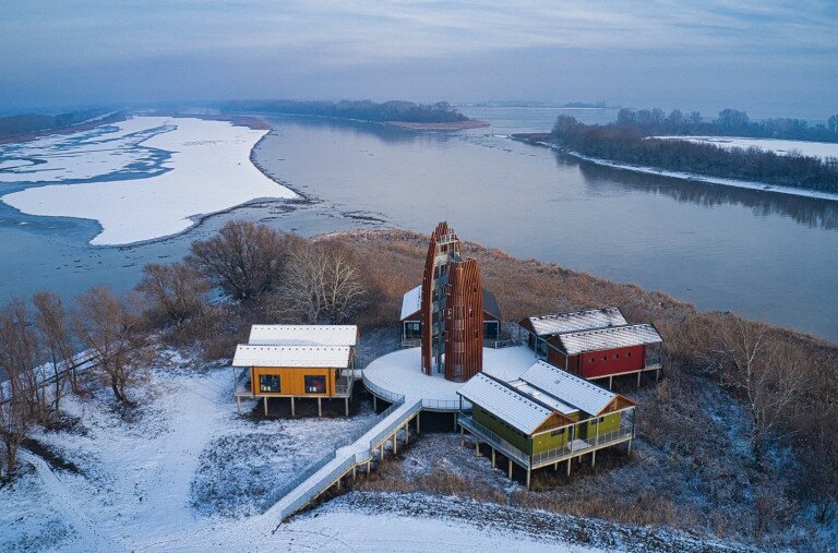 Meseszép képeken a havas Tisza-tó madártávlatból