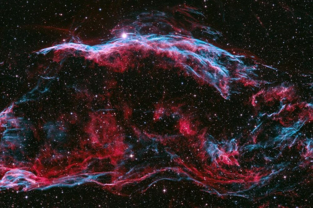 Csillagok es Shortlist Bicolour Veil Nebula Péter Feltóti