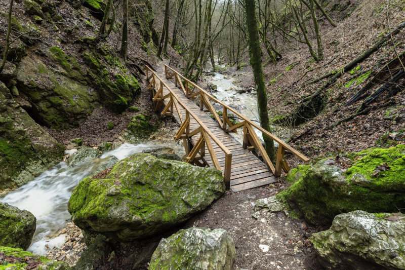 Dera-szurdok Farkas Péter