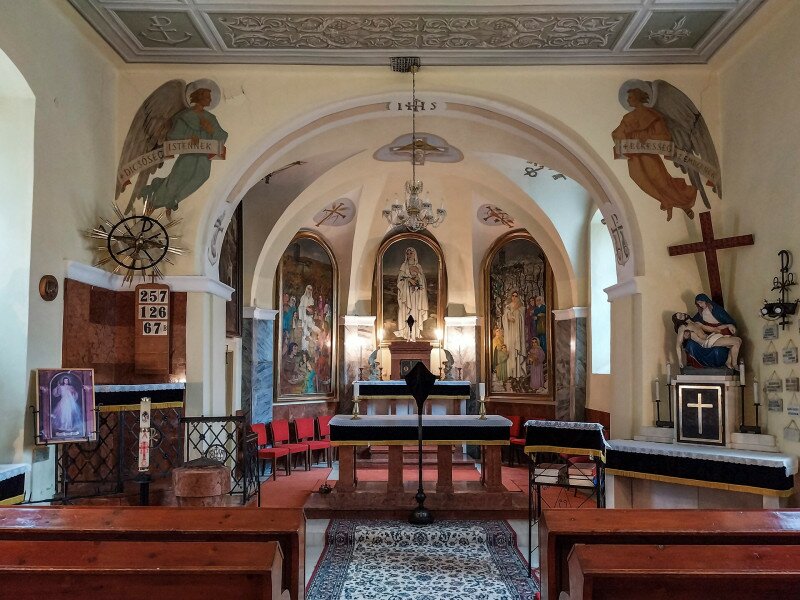 Domaháza római katolikus temploma