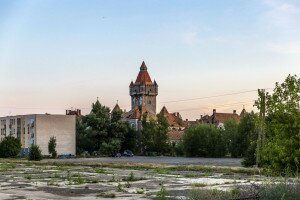 Elhagyatott helyek Magyarországon a szellemfalutól az öngyilkosok kastélyáig