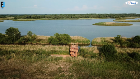 Épül a Tisza-tó szigetvilágának legújabb messzelátója – Videó