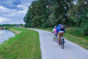 Gyerekekkel az Által-ér völgyi kerékpárúton