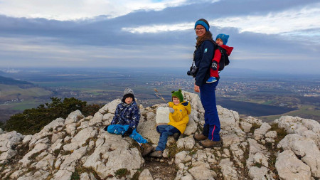 Gyerekes túra hóban, fagyban