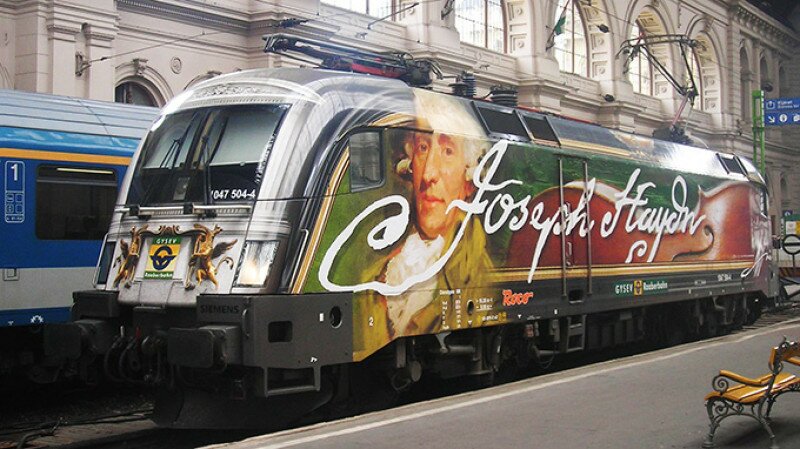 gysev_joseph_haydn_mozdony-2.jpg