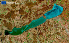Így néz ki a Balaton az űrből