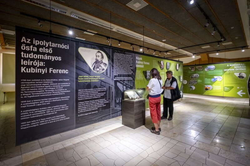 Ipolytarnoci látogatóközpont Kubinyi Ferenc tabló