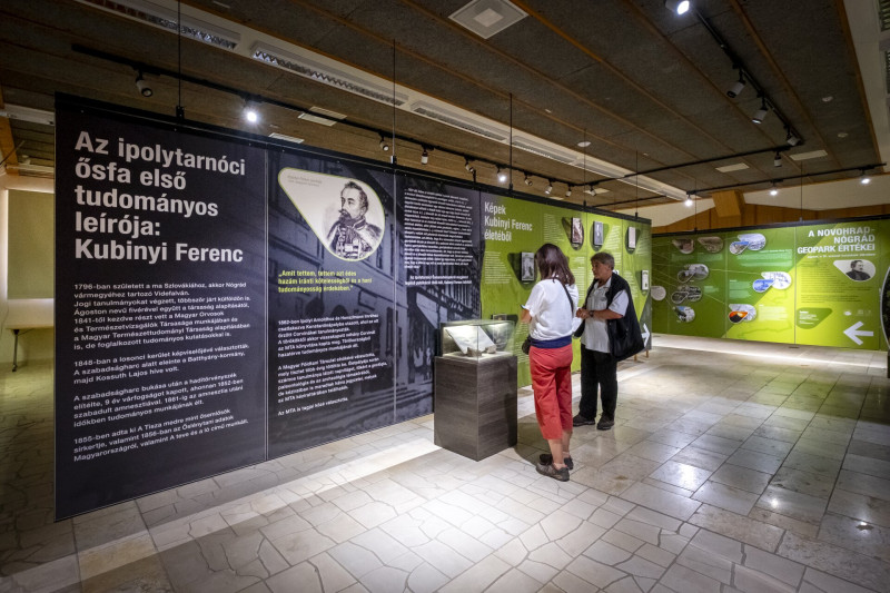 Ipolytarnoci látogatóközpont Kubinyi Ferenc tabló