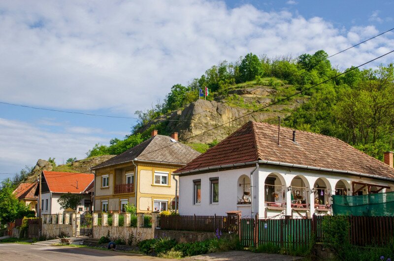Istenmezeje