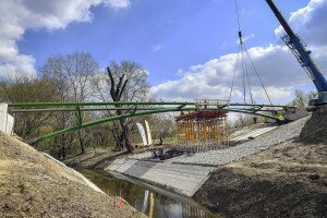 Javában zajlik a szentendrei kerékpáros híd építése