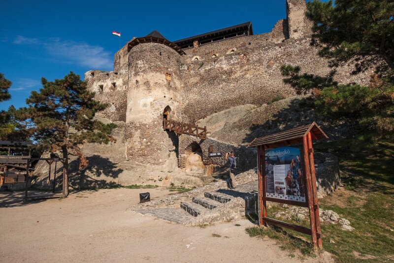 Jelvényvadász - zempléni várak