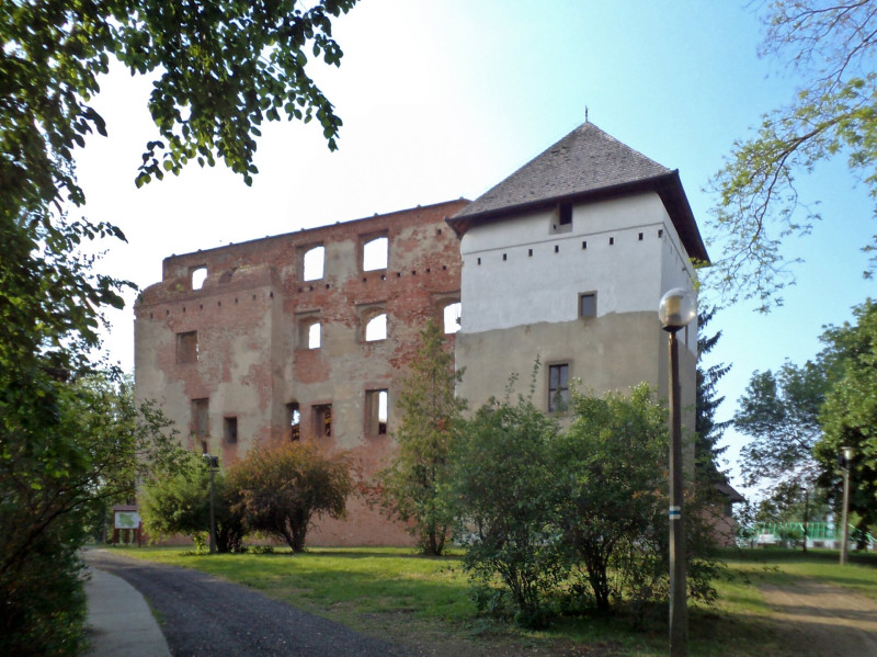 Kisvárdai_vár_2.