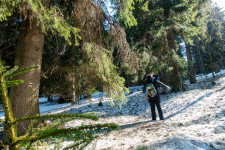Kitekintés a Polyána fenséges kalderájára 