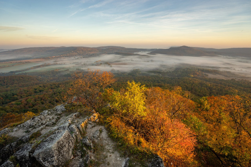 Köd Zalaszántó felett a Rezi vártól nézve