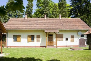 Már közel száz felújított turistaház várja a vándorokat Magyarországon