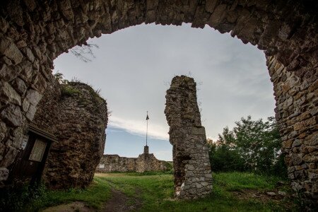 Megkezdték a Nógrádi vár állagmegóvó felújítását