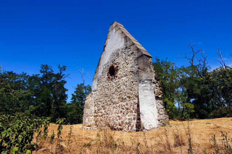 Pótharaszti templomrom