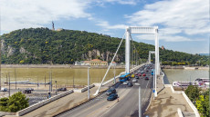 Sikló váltja majd ki a buszokat a Citadellán