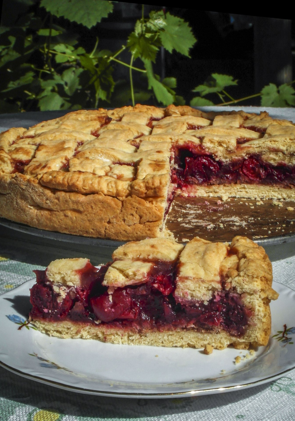 szamócás cseresznyés pite