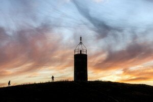 Toronygyűjtögetés toronyiránt – Geodéziai tornyok Magyarországon