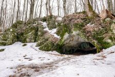 Tudtad, melyik hazánk legmagasabban fekvő barlangja?