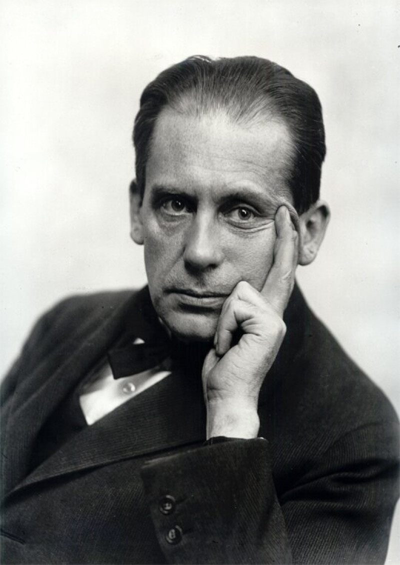 WalterGropius