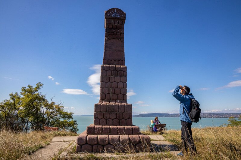 web_08 Kilátás és Soós Lajos emlékmű FOTO Csanádi Márton CSM_20220921_5849